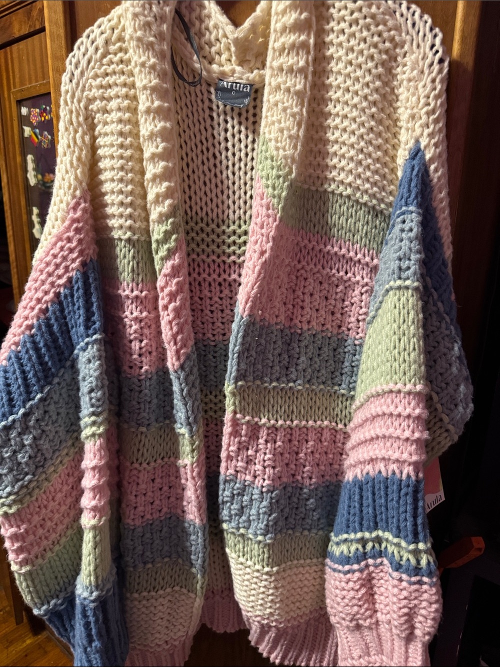 Arula cardigan size C (3x)